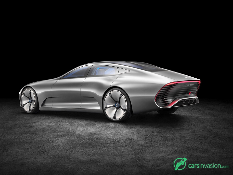 2015 Mercedes-Benz IAA Concept Rear Angle
