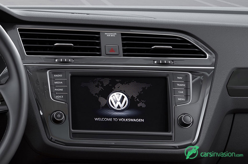 2017 Volkswagen Tiguan Touchscreen Display