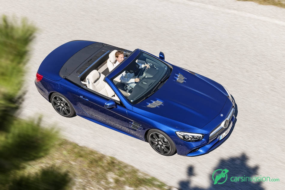 2017 Mercedes-Benz SL Top Interior